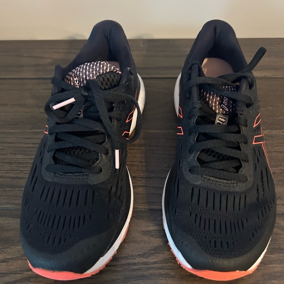 ASICS Sneakers - Picture 2 of 3